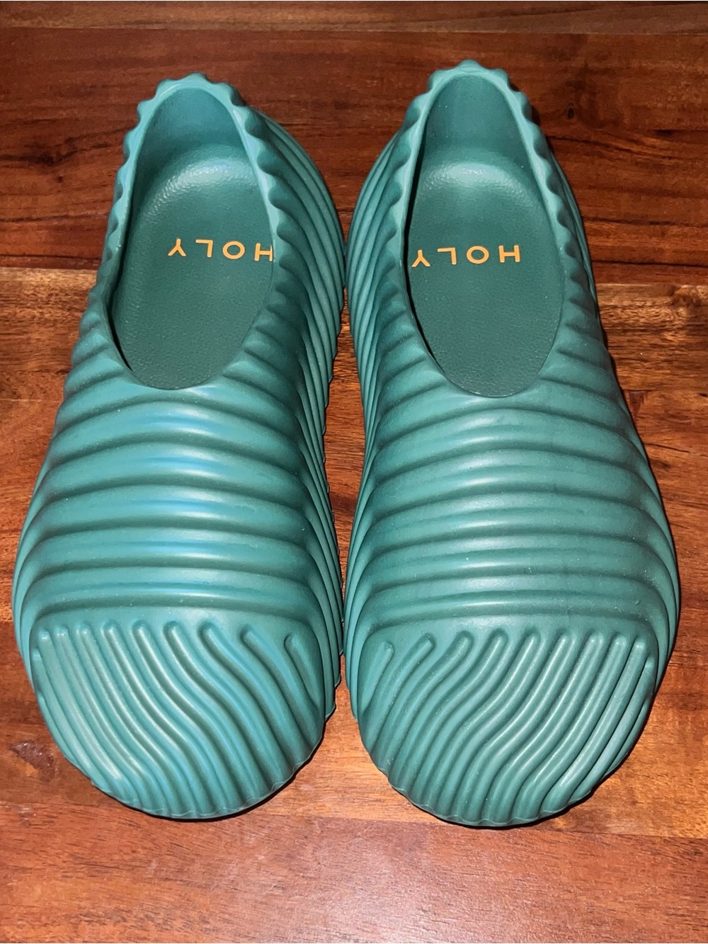 Women's Textured Green Slip-On Clog